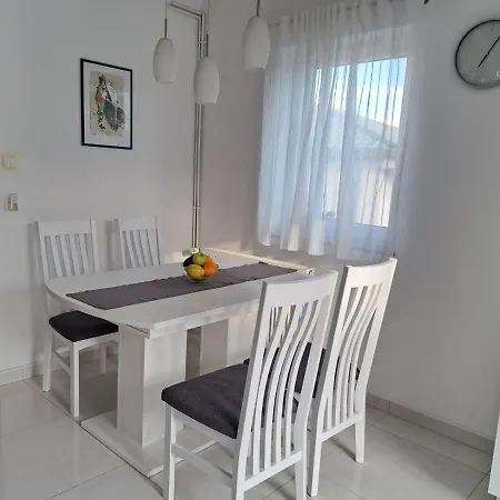 Maja Apartman